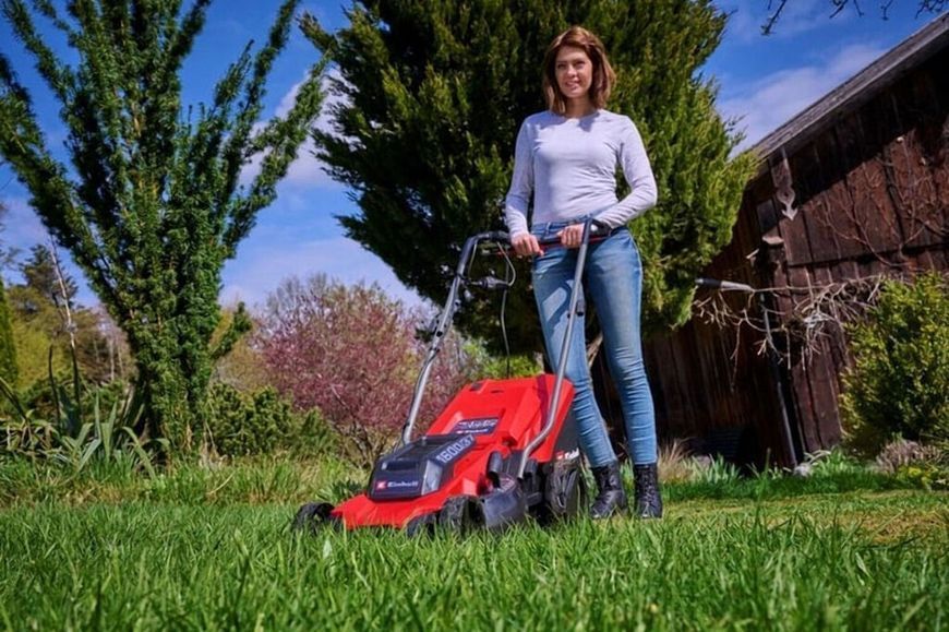 Einhell Газонокосилка GC-EM 1600/37, 1600 Вт, 37 см, 38 л, 20-60 мм, до 700 м2, 10.8 кг 3400080 фото