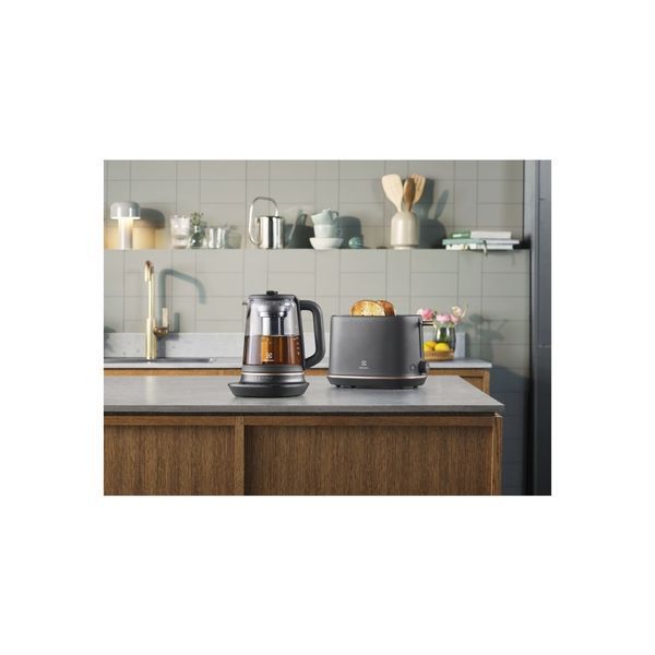 Електрочайник Electrolux E7GK1-8BP E7GK1-8BP фото