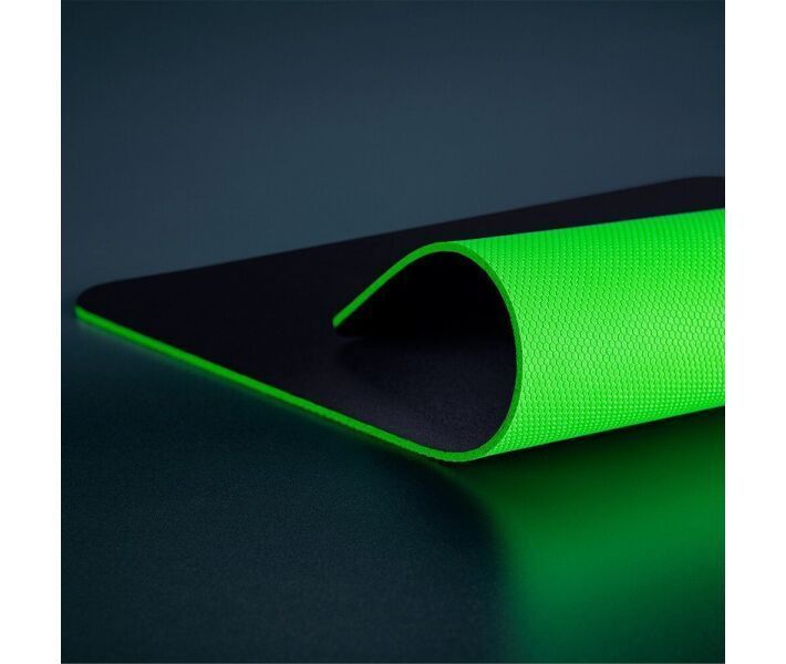Коврик для мышки Razer Gigantus V2 Medium (RZ02-03330200-R3M1) RZ02-03330200-R3M1 фото