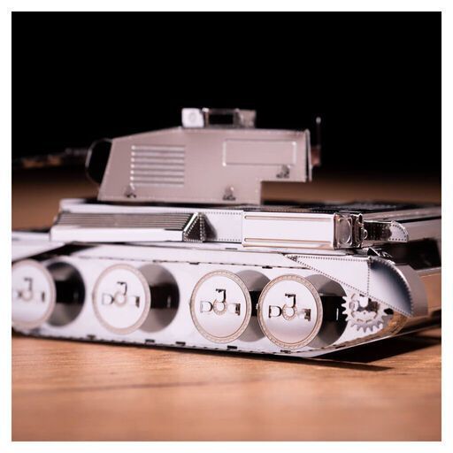 Конструктор Metal Time коллекционная модель Cruiser Mk III (MT064) MT064 фото