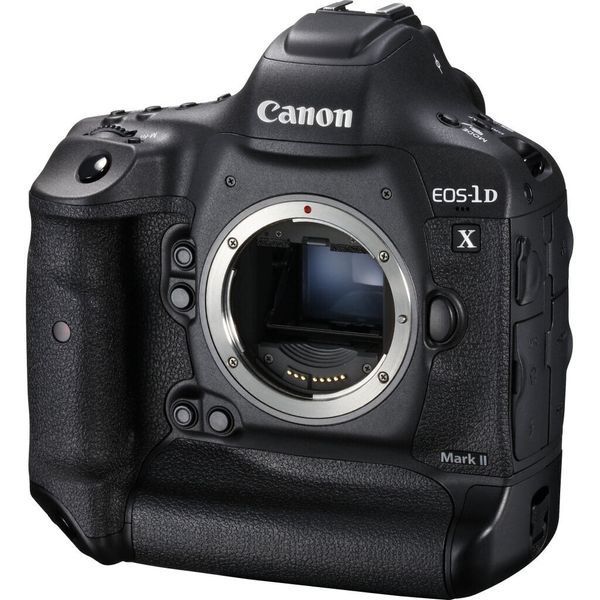 Цифровой фотоаппарат Canon EOS 1DX MKII (0931C012) 0931C012 фото