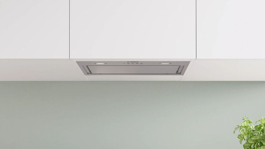 Вытяжка Bosch встраиваемая, 52см, 570м.куб/ч, нерж DLN56AC50 фото