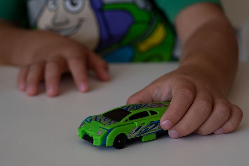 Flip Cars Машинка-трансформер 2 в 1 Спорткар осколок и Спорткар трансформер EU463875B-05 фото