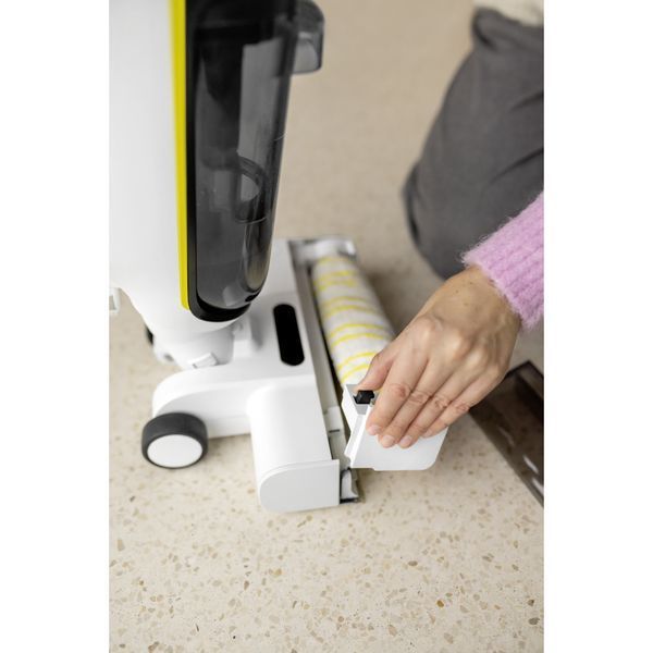 Пылесос вертикальный Karcher FCV 4 Dry Extra (1.056-136.0) 1.056-136.0 фото