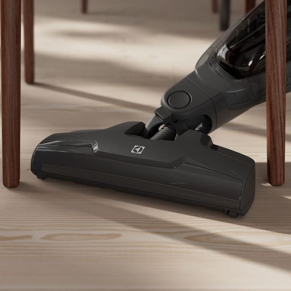 Пилосос вертикальний Electrolux ES31CB18GG ES31CB18GG фото