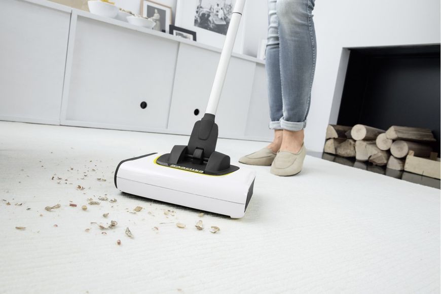 Karcher Пылосос безпроводной KB 5, 20Вт, конт пыл -0.37л, автон. работа до 30мин, желто-черный 1.258-050.0 фото