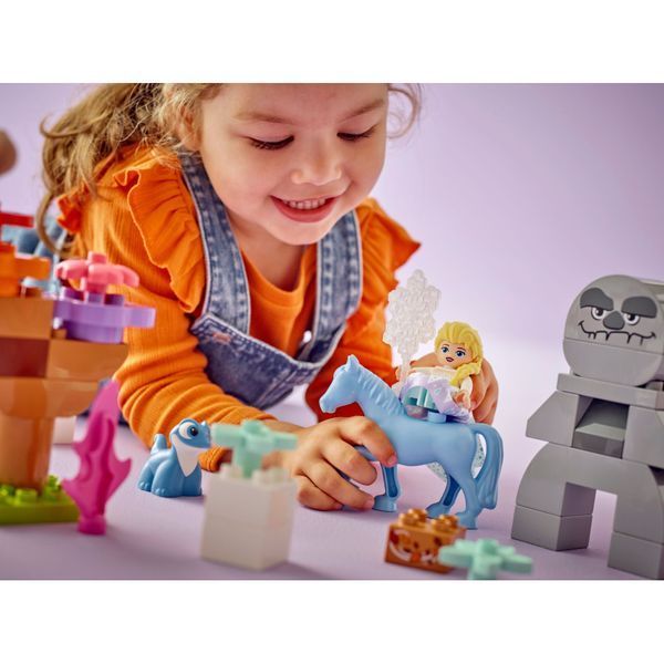Конструктор LEGO DUPLO Disney Ельза й Бруні в Зачарованому лісі 31 деталь (10418) 10418 фото