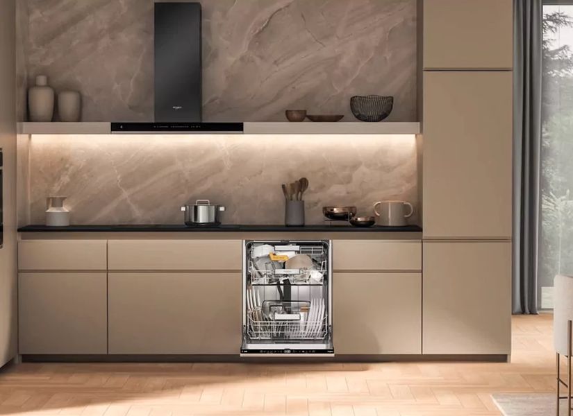 Посудомийна машина Whirlpool вбудована W8IHT58T W8IHT58T фото