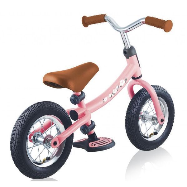 Беговел Globber серии Go Bike Air пастельный розовый до 20 кг 2+ (615-210) 615-210 фото