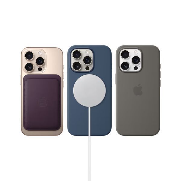 Смартфон Apple iPhone 16 Pro 128Gb Natural Titanium MYNG3 фото