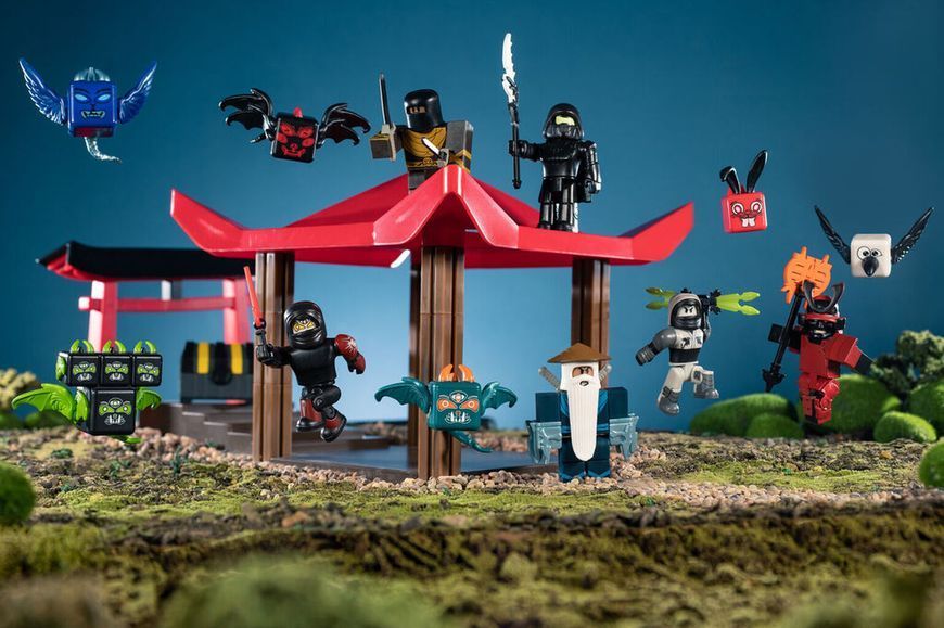 Roblox Игровая коллекционная фигурка Jazwares Roblox Deluxe Playset Ninja Legends W10 ROB0497 фото