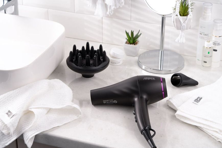 ARDESTO Фен Violet PRO HD-Y222PRO , 1850-2200Вт, 2 скорости, 3 темп.режима, диффузор, черный HD-Y222PRO фото